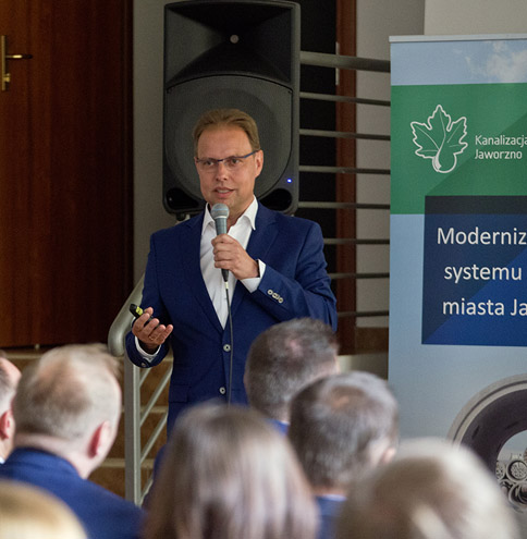 Konferencja podsumowująca prace w Jeleniu Łęgu. 